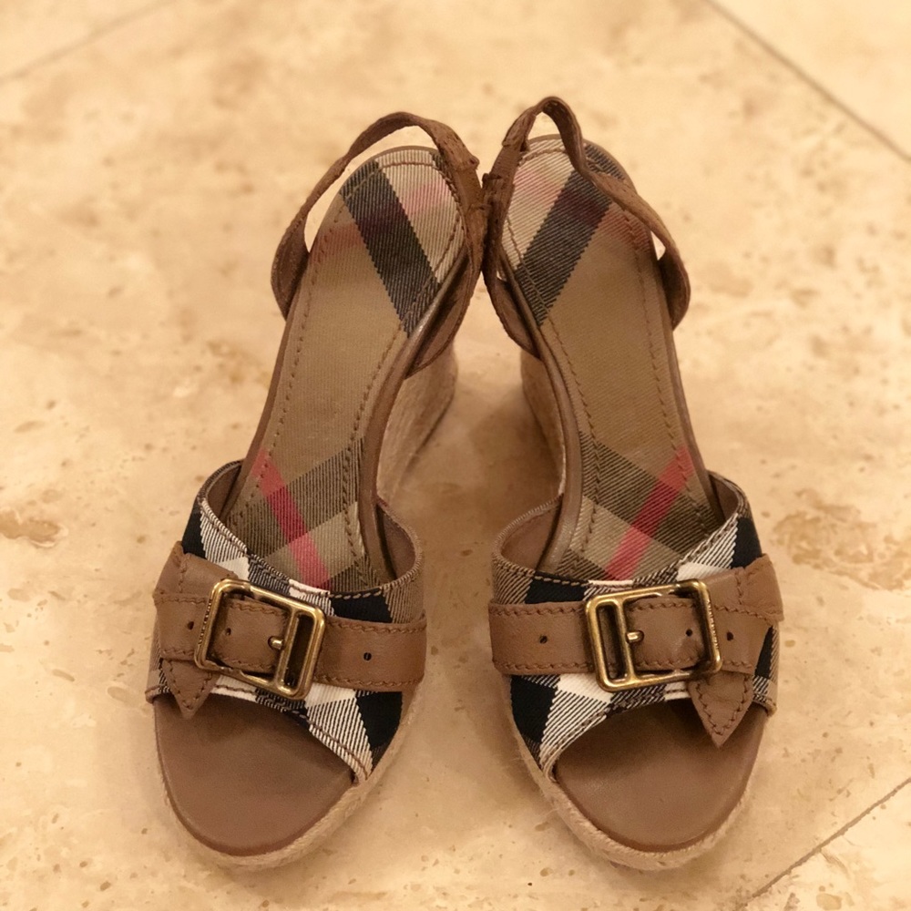 Burberry wedges